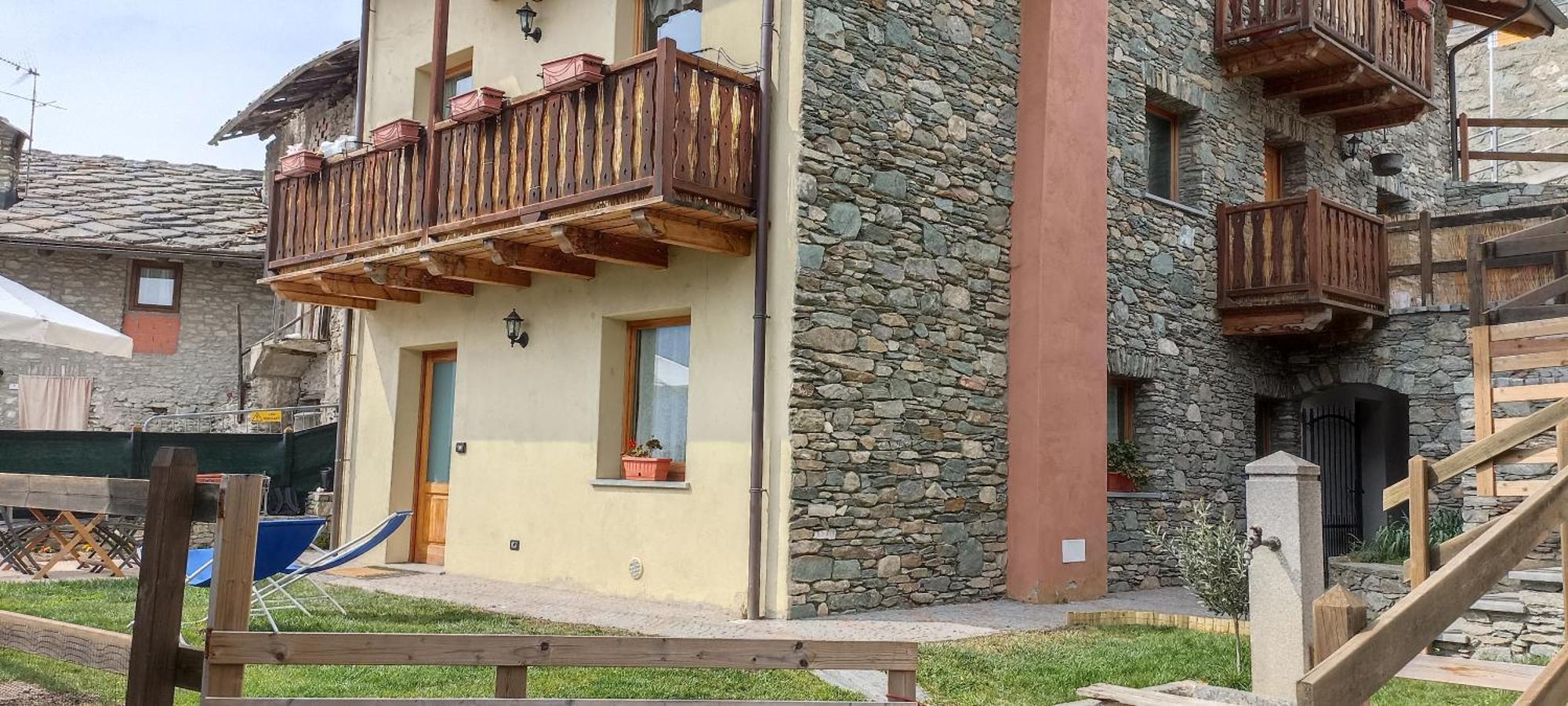 Ferienwohnung Casa Alpina - Sarre Aosta Zimmer foto